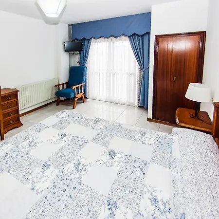 Hotel Restaurante Xaneiro Melide